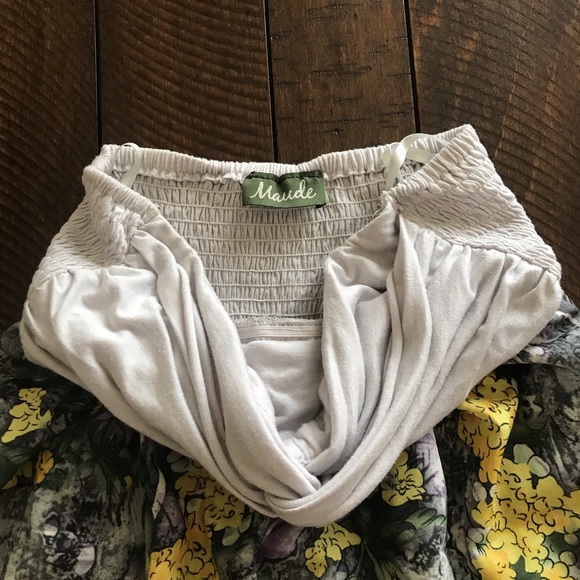 Strapless Neutral Colored Floral Dress - Picture 7 of 8